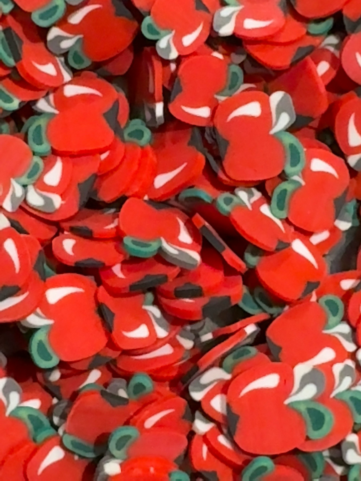 MCA-F003 | Crisp Apple